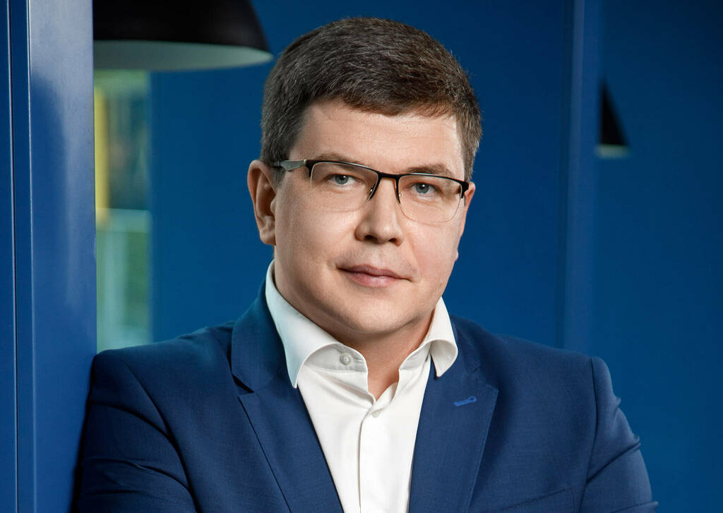 На первом плане. Интервью и.о. министра промышленности, новых технологий и природных ресурсов Челябинской области Михаила Кнауба деловому журналу «Нефти.net»