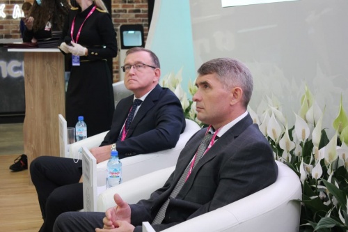 Челябинская область в числе регионов-лидеров поделилась на «Иннопроме» лучшими практиками реализации кластерной политики в сфере промышленности