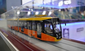 УКВЗ на выставке «ИННОПРОМ» представил прототип новой кабины трамвая