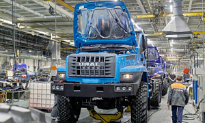 Автозавод «УРАЛ» с помощью господдержки расширяет производство грузовых автомобилей