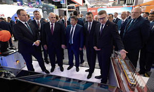 Председатель Правительства России Михаил Мишустин посетил стенд Челябинской области на выставке «Иннопром-2024»